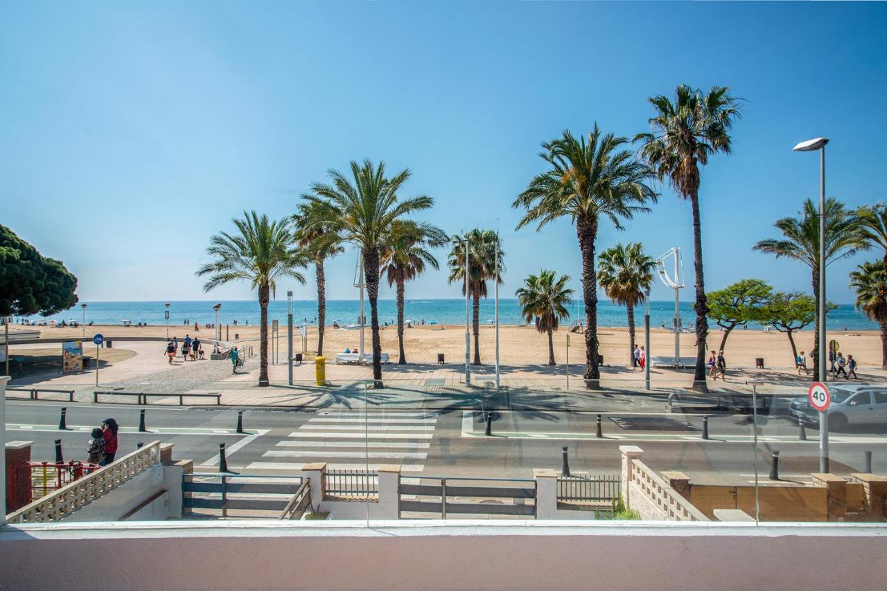 Beach House Cambrils Apartamento En Primera Linea De Playa Exteriör bild