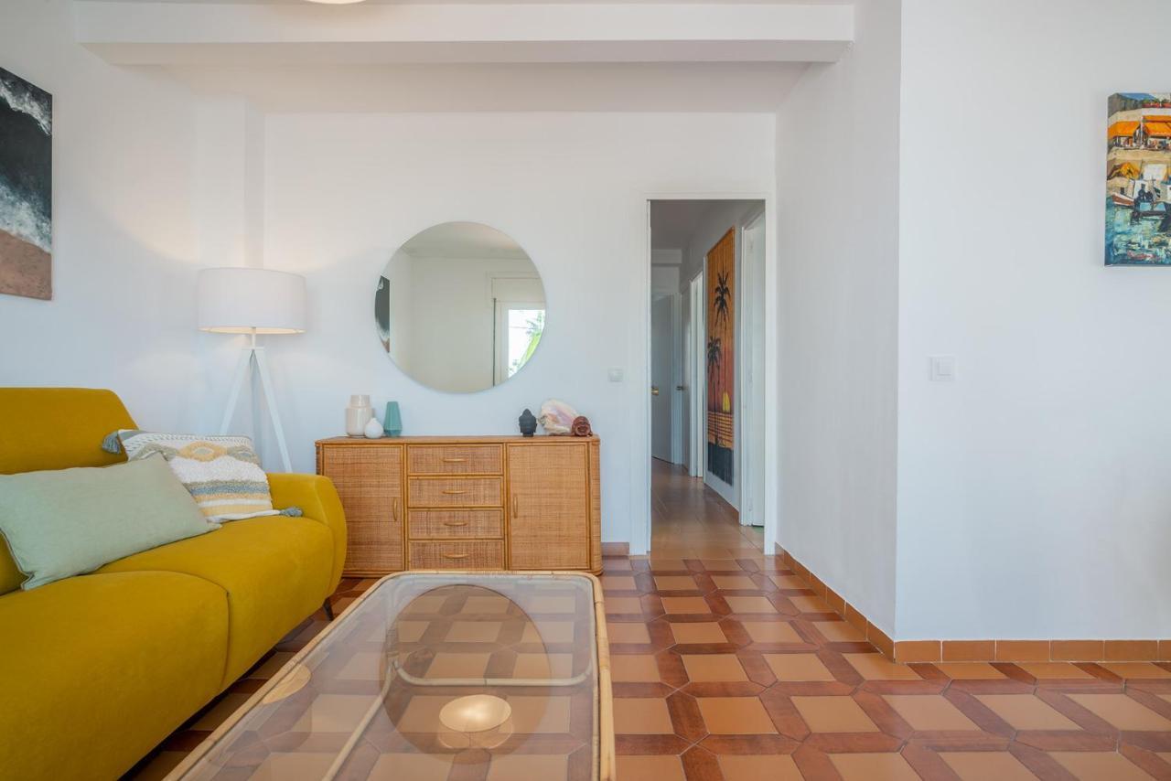 Beach House Cambrils Apartamento En Primera Linea De Playa Exteriör bild
