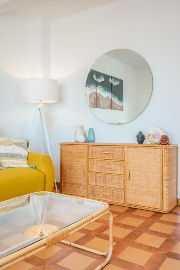 Beach House Cambrils Apartamento En Primera Linea De Playa Exteriör bild